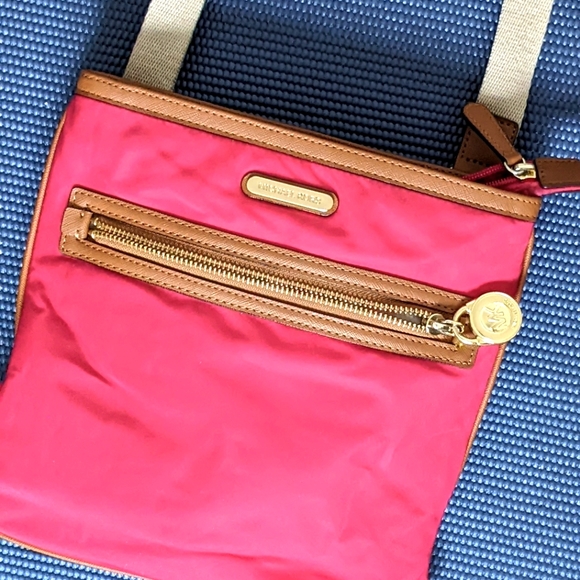 Michael Kors Fuschia Bright Pink Nylon & Leather Purse with adjustable strap - Picture 9 of 11